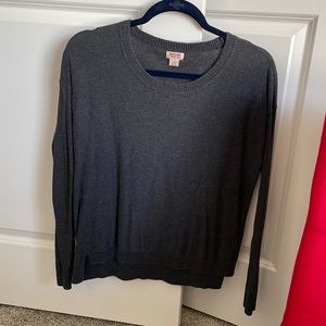 Mossimo Supply Co gray long sleeved top